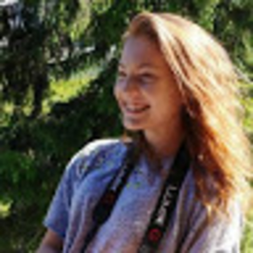 Meet your Posher, Camille